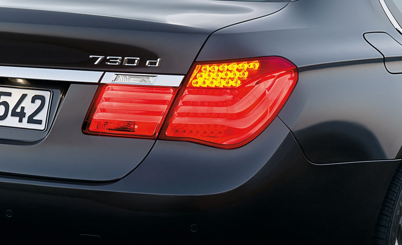 Illustration for article titled Chris Bangle Quits BMW, Auto Industry!